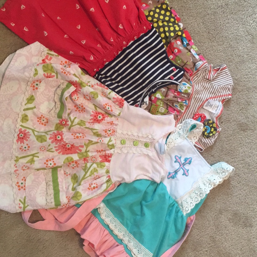 Lot of 4 spring dresses size 2